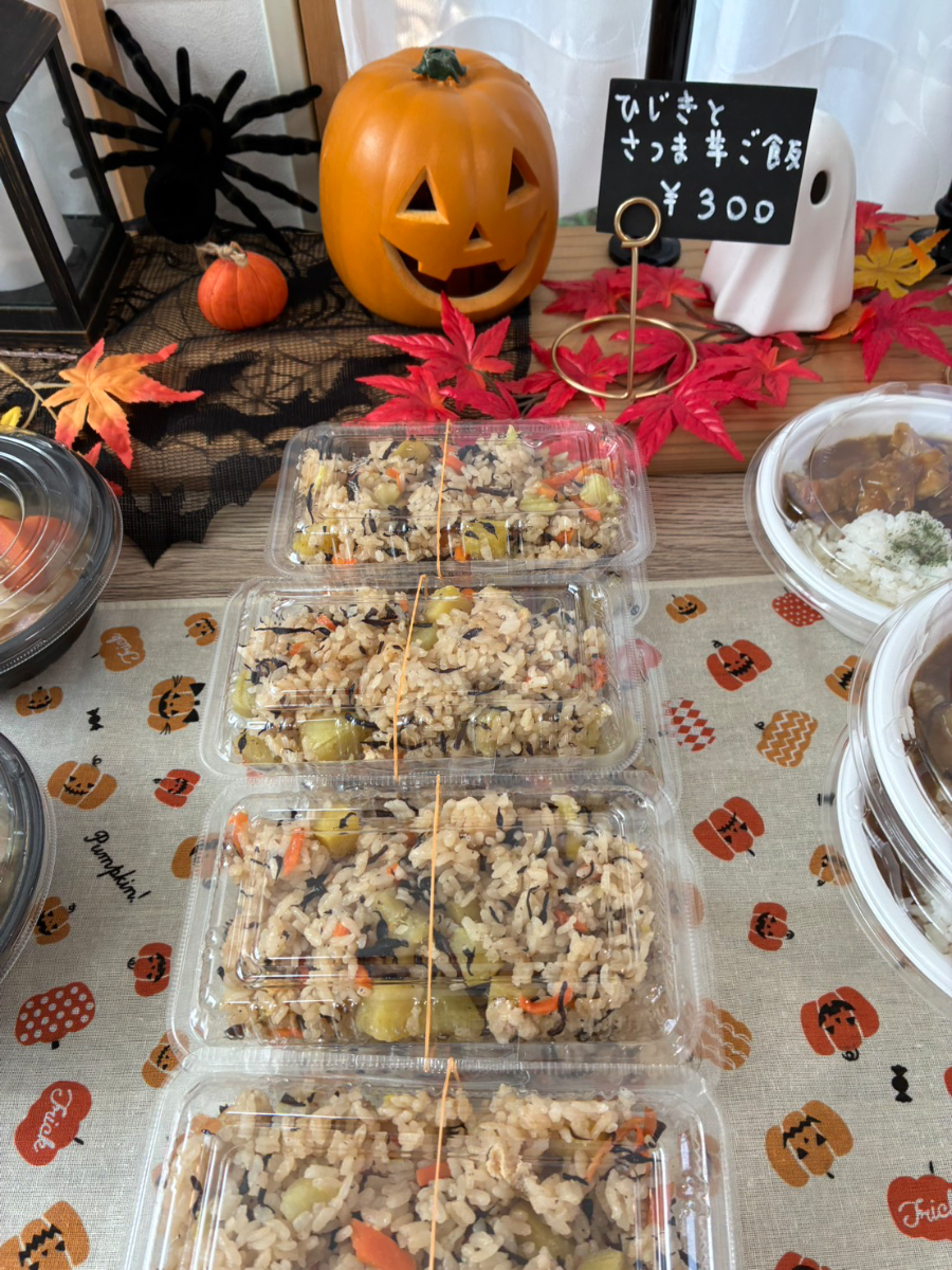 2026-10-16のひじきとさつま芋の炊き込みご飯
