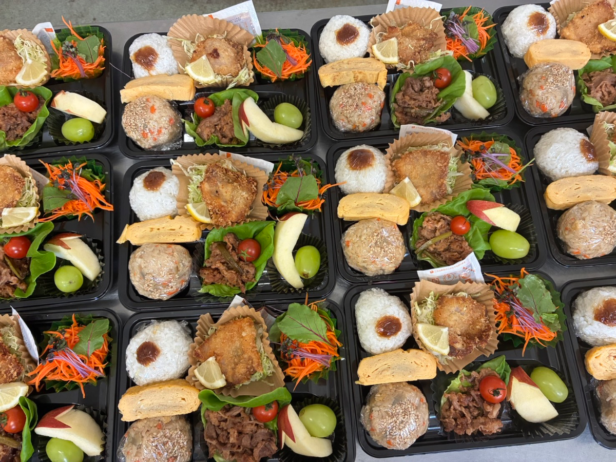 2026-10-17のブイヨンデラックス弁当【本日限定13個・】